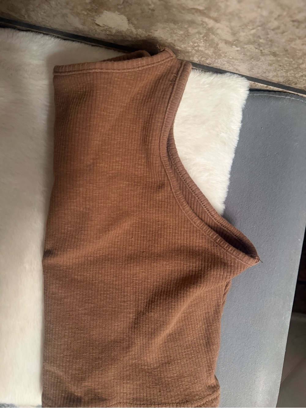 🩷Brown Daisy Rhinestone Ribbed Tank Top - Picture 4 of 4
